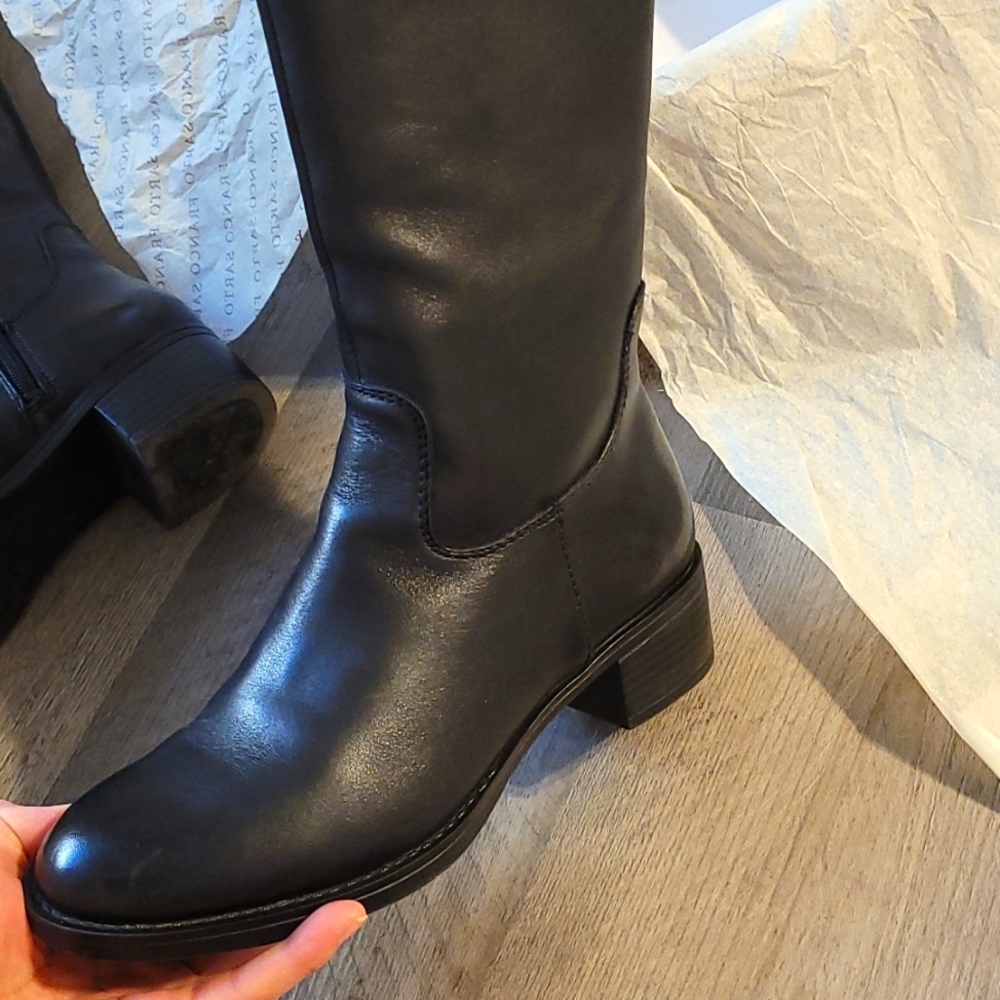 👢👢 - Picture 3 of 10